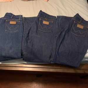 3 Wrangler NWOT 34x32 jeans